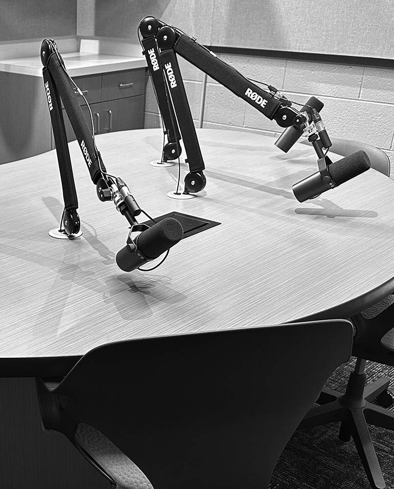 20250606_132906174_iOS_BW2